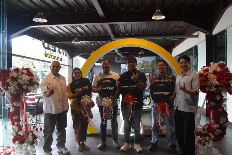 Bali, motor listrik, United E-Motor, Dorong Mobilitas Ramah Lingkungan, United Perluas Jaringan di Bali