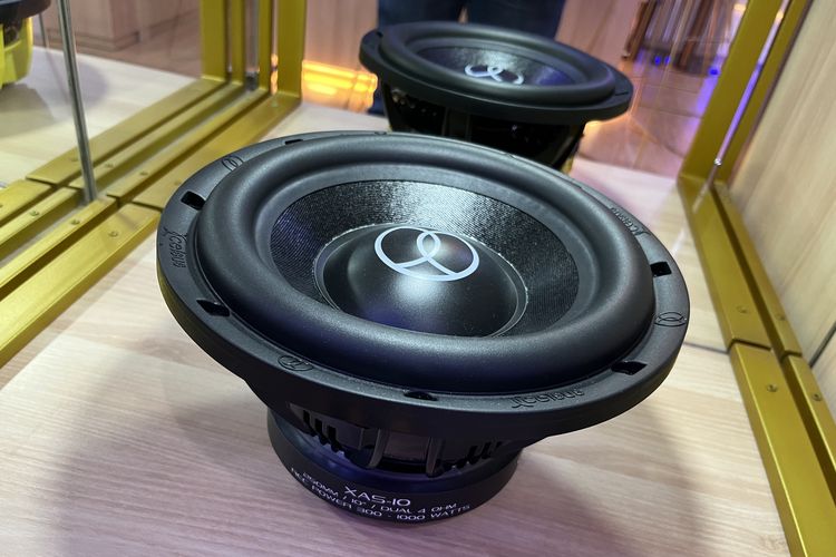 Subwoofer, sistem audio mobil, DSP amplifier, speaker aftermarket, Meningkatkan Audio Mobil: 3 Komponen Wajib Untuk Upgrade