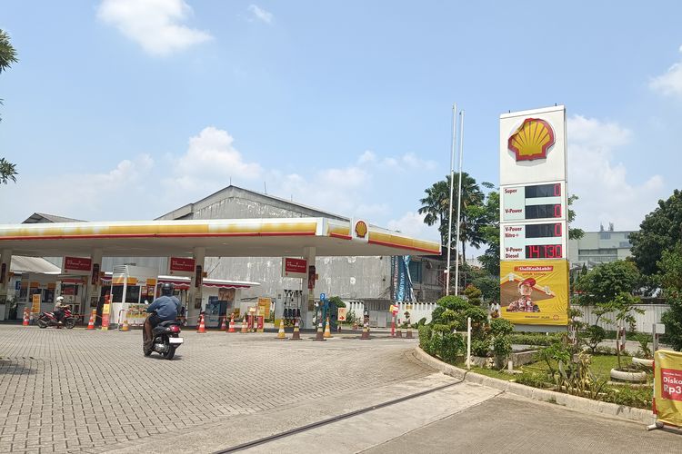 Shell, Shell Indonesia, kilang minyak, SPBU Shell, Chandra Asri, Komentar Pakar Bahan Bakar Soal Nasib Shell di Indonesia