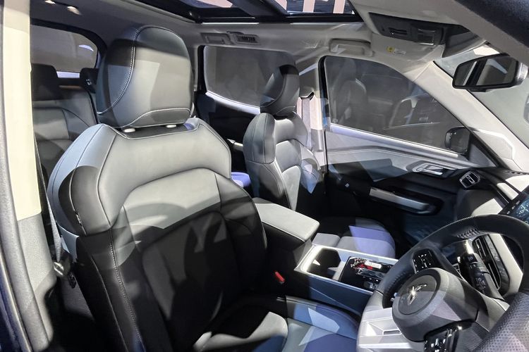 Mitsubishi Destinator, SUV 7-penumpang, mesin turbo, fitur keselamatan, Spesifikasi Lengkap Mitsubishi Destinator