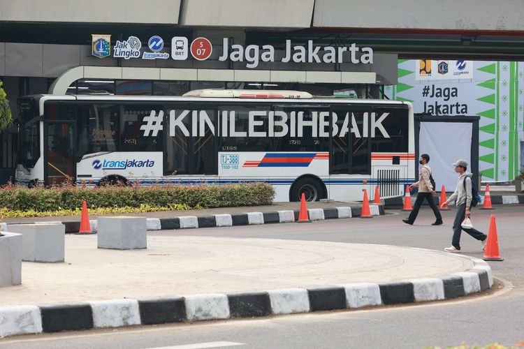 otomotif, transjakarta, Lalu Lintas, Transportasi, Jakarta Penuh Warna 2025, Ada Acara Jakarta Penuh Warna, Rute Transjakarta Koridor 1 Berubah