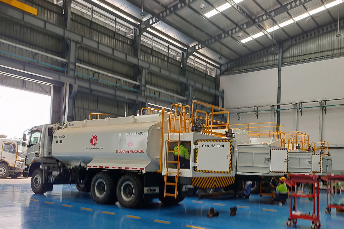 Proses Pembuatan Fuel Truck di Cikarang oleh PT Sigma