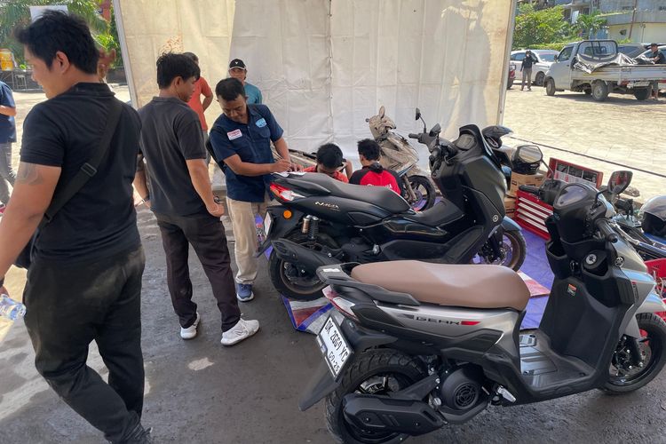 servis gratis, diler yamaha, Banjir Bali, yamaha, Oli gratis, Yamaha Buka 21 Posko Siaga Banjir di Bali