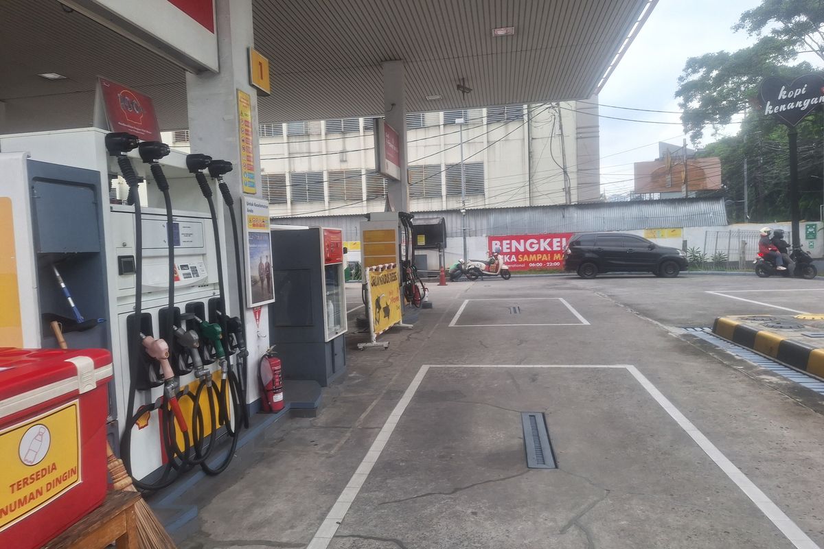 Bensin Shell dan Rekor Penjualan Mobil Listrik