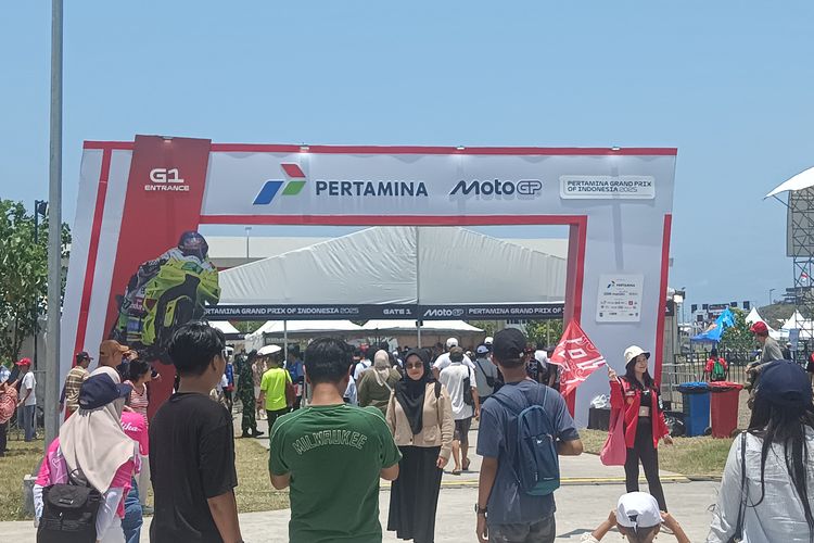 MotoGP, MotoGP Mandalika, Link Live Streaming MotoGP Indonesia, Link live motogp, motogp 2025, MotoGP Indonesia 2025, link live streaming motogp gratis, Link Live Streaming MotoGP Indonesia 2025, Balapan Pukul 14.00 WIB