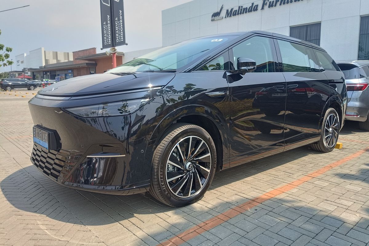 XPeng X9: Desain Kabin Seperti Ruang Tamu di Atas Roda