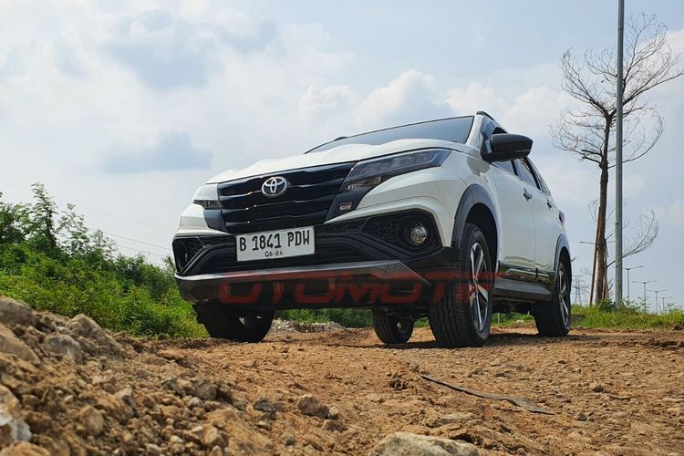Toyota, Rush, Mobil, Toyota Rush, mobil, mobil bekas, Toyota rush, rush, Harga Bekas dan Pajak Toyota Rush 2021