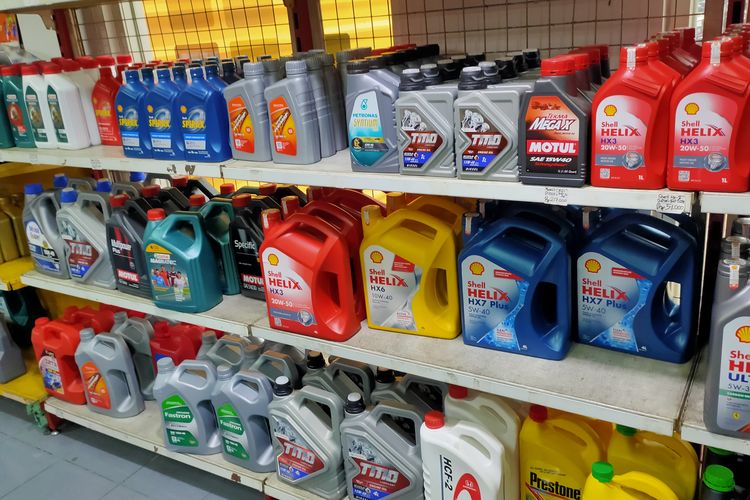 oli mesin, SAE 10W-40, hemat bbm, oli mesin mobil, oli mesin multi grade, Benarkah Oli Multi Grade Bisa Bikin Konsumsi BBM Lebih Irit?