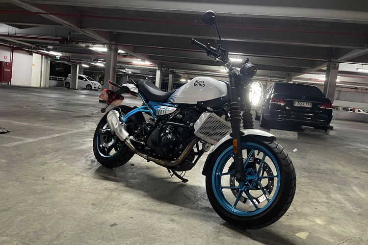 Royal Enfield, frontwheel motors, Custom War 2025, Groove FT 450, Royal Enfield dan Frontwheel Motors Perkenalkan Groove FT 450 di Bali