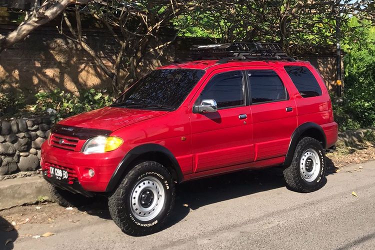 Daihatsu, mobil, mobil lawas, Daihatsu Taruna, SUV lawas, Suka Duka Pelihara Mobil Lawas Daihatsu Taruna