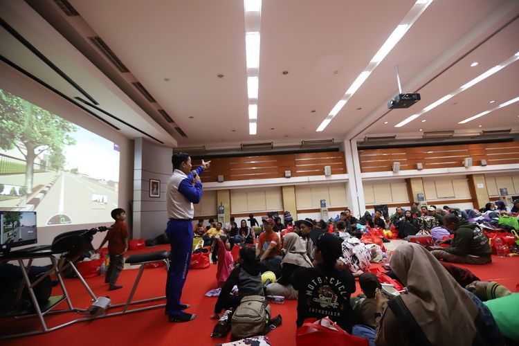 Mudik gratis, Mudik bareng, Mudik Balik Bareng Honda, Mudim Balik Bareng Honda 2025, Ribuan Pengguna Motor Honda Berangkat Mudik Bareng