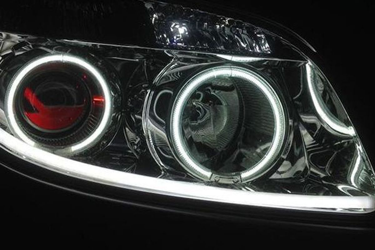 Waspada Risiko Mobil Terbakar Akibat Instalasi Lampu yang Salah