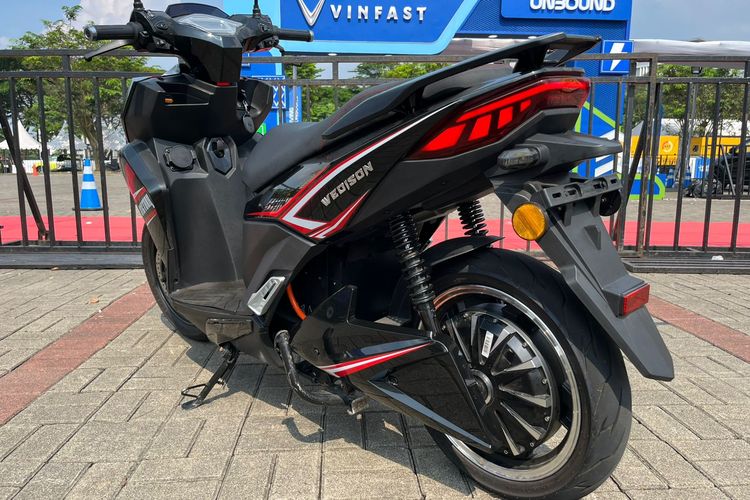 Wedison, Vario, Aerox, Wedison Victory, vario, wedison, motor listrik wedison, Tes Wedison Victory, Motor Listrik yang Mirip Vario dan Aerox