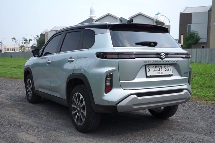 Suzuki, SHVS, Suzuki Grand Vitara, SUV Suzuki, Grand Vitara, Update Harga Suzuki Grand Vitara: SUV Modern dengan Sentuhan Hybrid