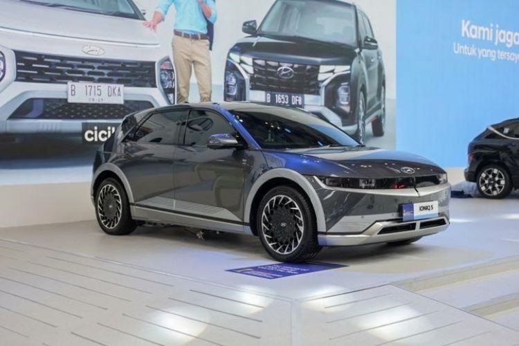 mobil listrik, potongan harga, diskon mobil baru, diskon mobil listrik, promo penjualan, Diskon Mobil Listrik Juni 2025, Wuling dan Chery Tembus Rp 60 Jutaan