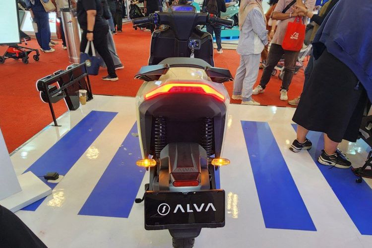 Test ride, Alva N3, IMOS 2025, Menjajal Alva N3 di IMOS 2025, Ringan dan Responsif untuk Harian