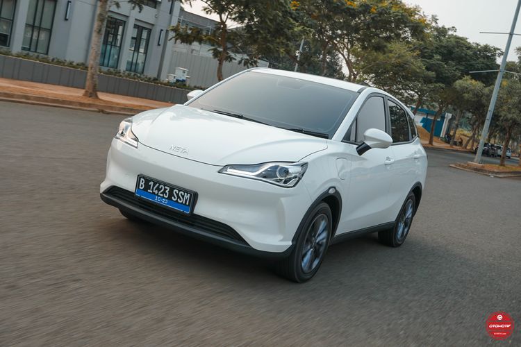 layanan purna jual, Neta V, mobil listrik, Anthony Angsana, Cerita Pengguna Neta V Tentang Servis Saat Diler Banyak yang Tutup