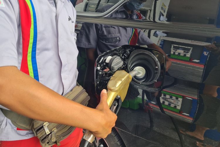 otomotif, Bahan bakar minyak, Pemprov DKI Jakarta, mobil, kendaraan bermotor, PBBKB, Mengenal Pajak Bahan Bakar yang Baru Diturunkan Pemprov DKI Jakarta