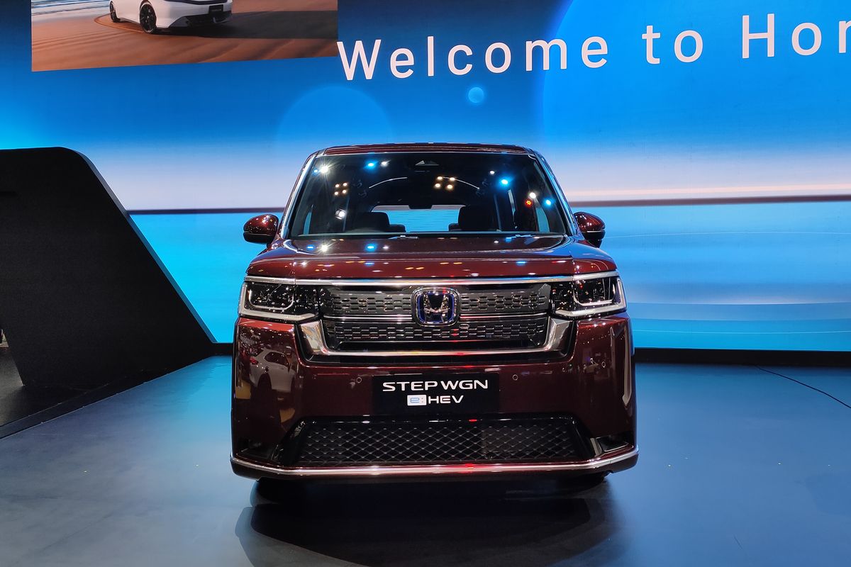 Target Penjualan Honda Step WGN e:HEV Capai 2.000 Unit per Tahun