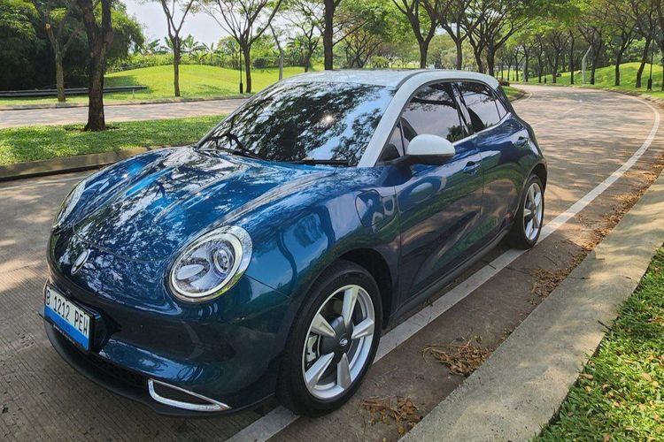 mobil listrik, GWM Ora 03, GAC Aion UT, pasar EV Indonesia, Duel GAC Aion UT vs GWM Ora 03, EV Ringkas Perkotaan