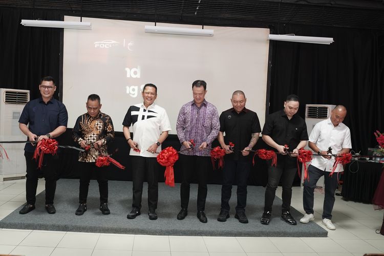 mobil bekas, garansi, diler mobil bekas, pasar mobil bekas, Diler Mobil Bekas Kasih Jaminan Garansi Ratusan Komponen