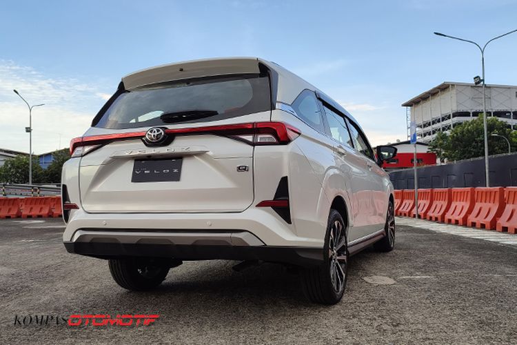 toyota, harga mobil, Veloz, toyota veloz, harga Toyota Veloz, Update Harga Toyota Veloz: LMPV dengan Fitur Modern