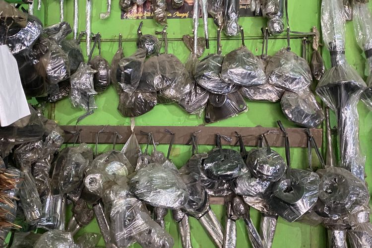 kaki-kaki, tie rod, bengkel spesialis, kaki-kaki mobil, komponen mobil, Tie Rod, Bengkel Spesialis Kaki-kaki Mobil, Servis Tie Rod mulai Rp 200.000