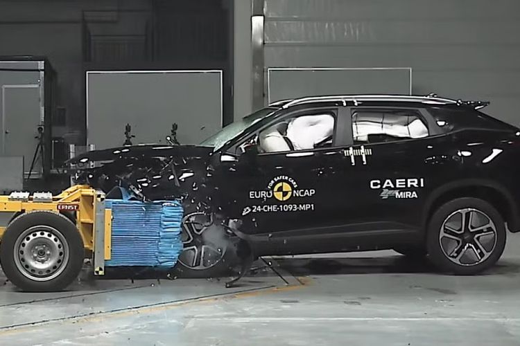 kebijakan pemerintah, Chery Omoda E5, mobil listrik, Jogi Harjudanto, Berapa Pajak Tahunan Chery Omoda E5?