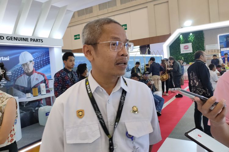 kendaraan niaga, fitur keselamatan, teknologi transportasi, regulasi perhubungan, Regulasi Baru Kendaraan Niaga di Indonesia