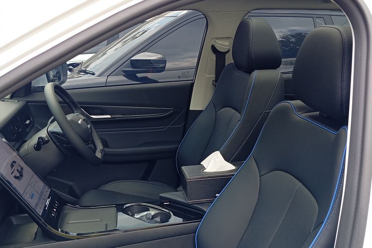 Jaecoo Indonesia, SUV kompak, J5 EV, kendaraan listrik, Suasana Interior Jaecoo J5 EV: SUV Listrik Baru di Indonesia