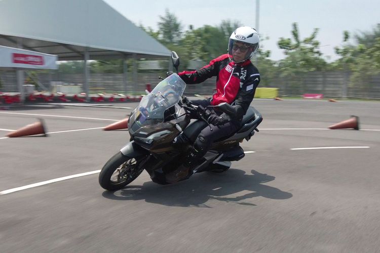 Honda, Test ride, astra honda motor, Honda ADV 160, ADV 160 RoadSync, Jajal Honda ADV 160 RoadSync: Kenyamanan Dipertahankan