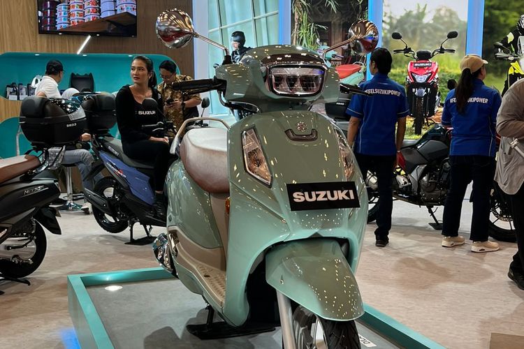 Suzuki Access 125, Yamaha Grand Filano, Skuter matik 125cc, perbandingan skuter, Suzuki Access 125 vs Yamaha Grand Filano: Adu Cicilan Skuter 125cc
