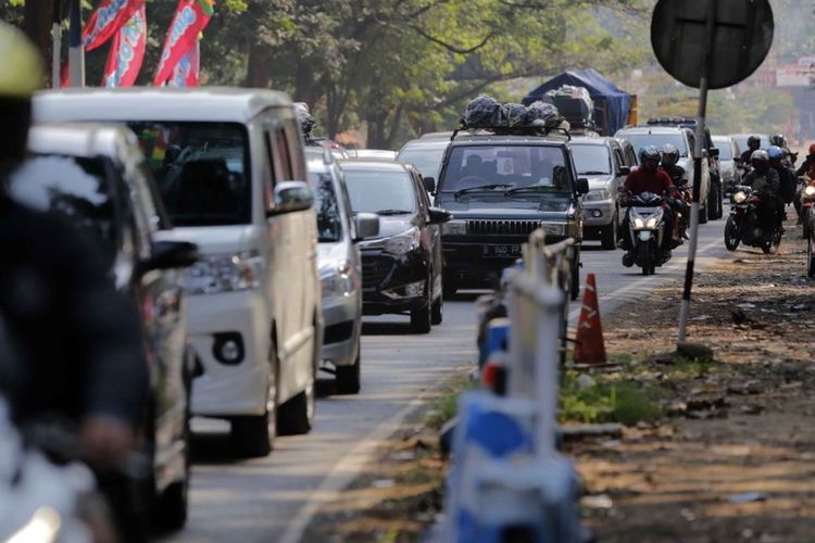 alas roban, jalan raya, Kabupaten Batang, mudik, Alas Roban, Jalur Nostalgia Pemudik di Jawa Tengah