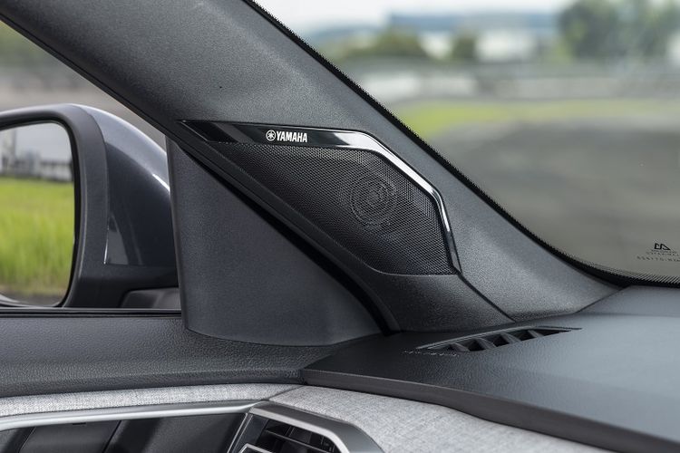 kualitas suara mobil, speaker audio mobil, tuning audio, Digital Signal Processor, Speaker OEM dan Tuning: Rahasia Suara Mobil Berkualitas