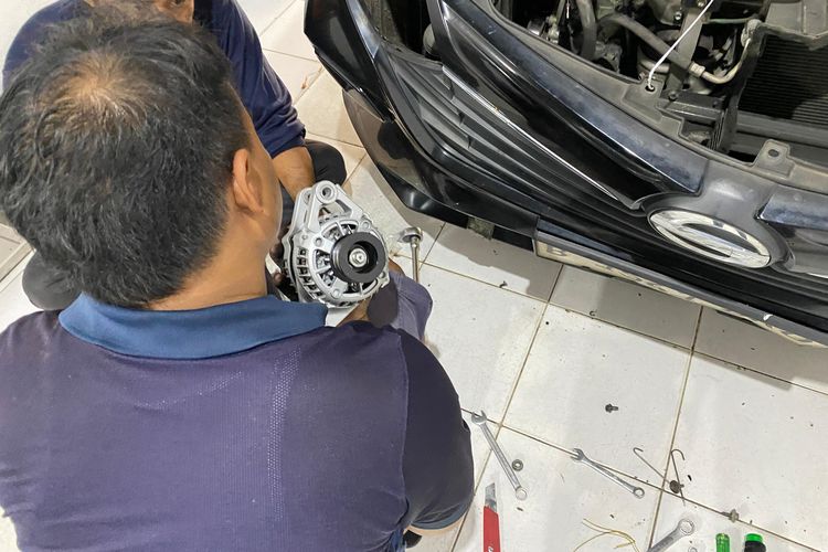 perbaikan alternator, Alternator mobil, kerusakan alternator, Rudy Irnanto, Alternator Mobil: Harus Diganti atau Bisa Diperbaiki?