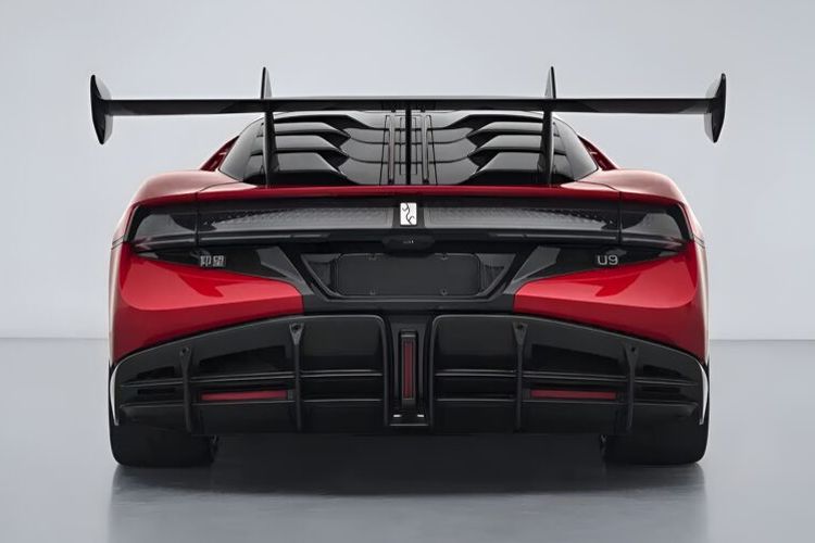 mobil listrik, BYD Motor Indonesia, YangWang U9, mobil sport listrik, GIIAS 2025, BYD Siapkan Yangwang U9 Track Edition, Tenaga Nyaris 3.000 Tk