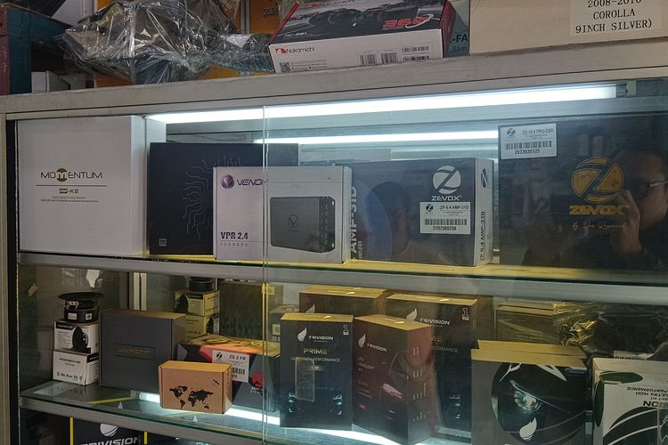 modifikasi audio mobil, upgrade audio, head unit android, speaker mobil, Modifikasi Audio Mobil: Upgrade Suara Tanpa Ganti Semua Komponen