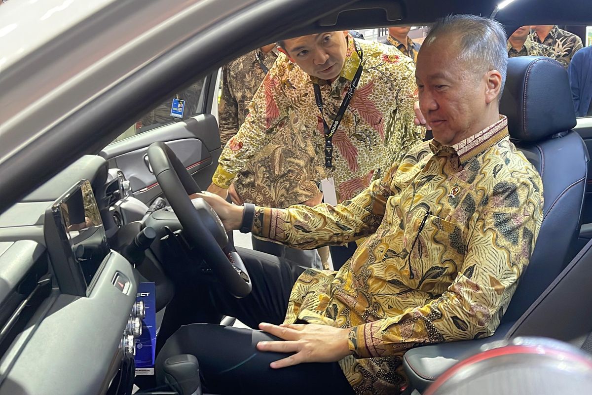 Industri Otomotif Lesu, Menperin Minta Pelaku Usaha Tetap Optimistis