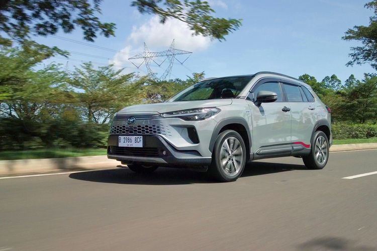 Suzuki Fronx, harga mobil hybrid, Honda HR-V Hybrid, suzuki fronx, Tambah HR-V e:HEV, Cek Komparasi Harga Mobil Hybrid Bulan Ini