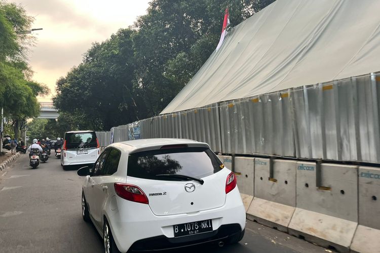 Dinas Perhubungan DKI, jalan tb simatupang, Kemacetan Jakarta, pipa air limbah, Kemacetan Jalan TB Simatupang: Proyek Pipa Air Limbah Dimulai