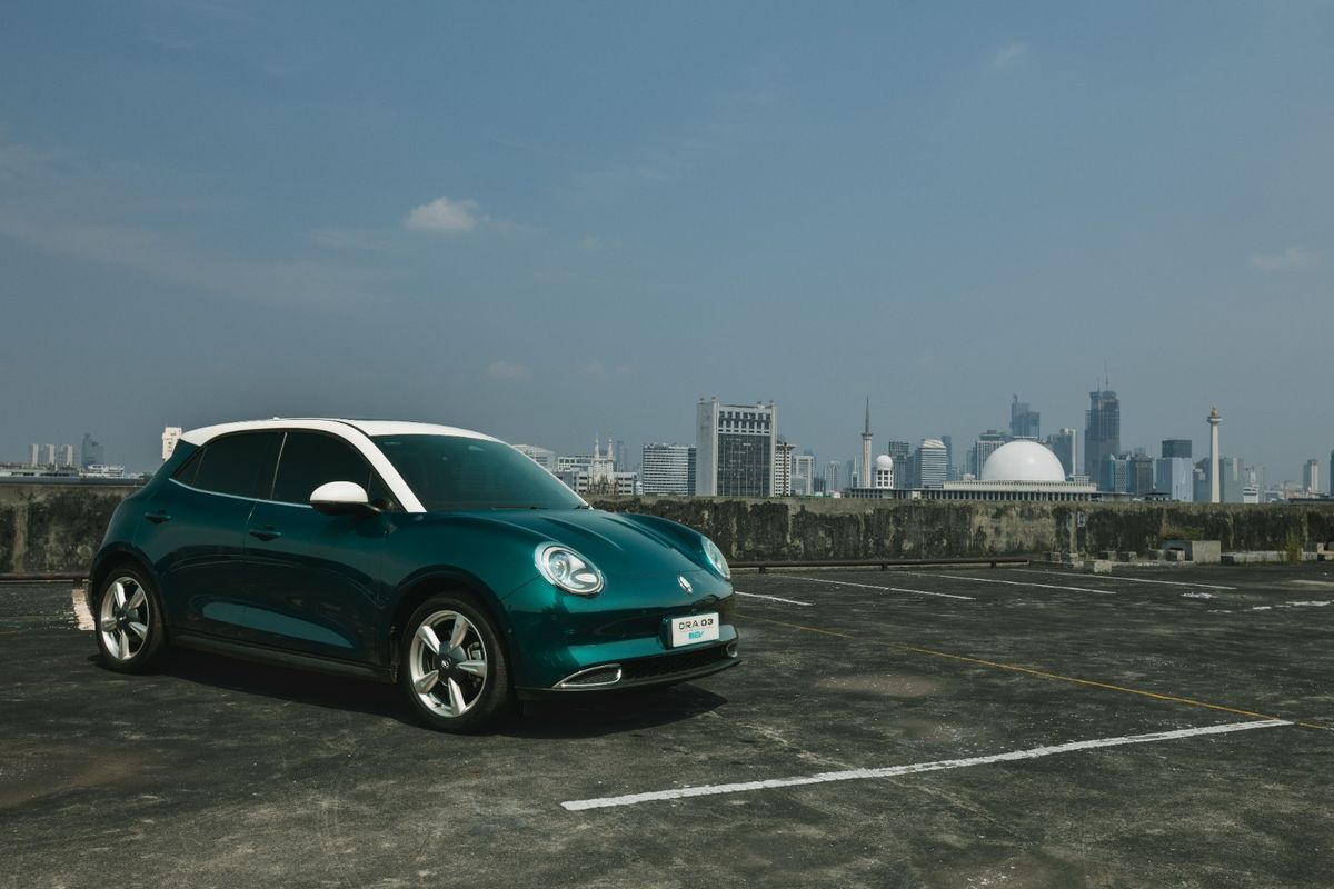 Perbandingan GWM Ora 03 dan BYD Dolphin: Mana yang Lebih Baik?