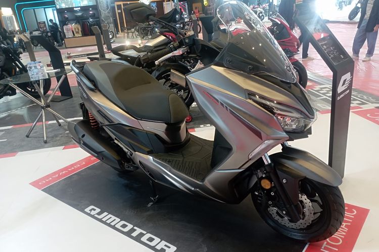 penjualan motor, Diler Motor, QJMotor, diler QJMotor, QJMotor Indonesia, QJMotor Targetkan Bangun 20 Diler pada 2025