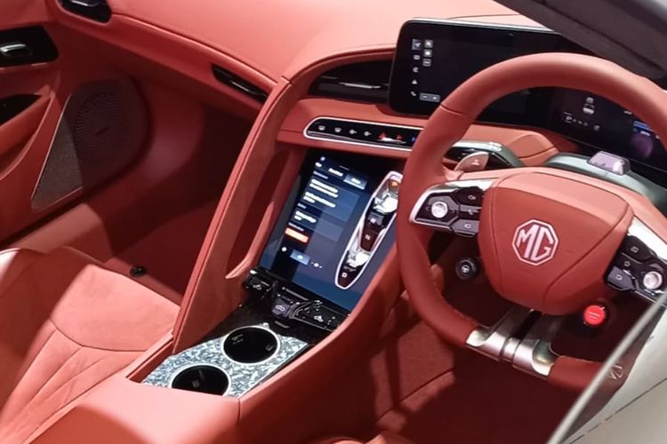 mobil listrik, MG Cyberster, desain futuristis, performansi tinggi, Mengungkap MG Cyberster: Roadster Listrik Pertama di Indonesia