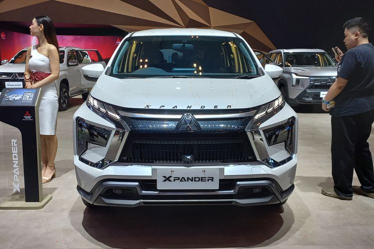 LMPV, Mitsubishi Motors Krama Yudha Sales Indonesia (MMKSI), Xpander, Mitsubishi, Modal Xpander Bersaing di Segmen LMPV