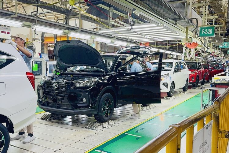 industri otomotif, local content, TKDN, Rachmad Basuki, Mengapa TKDN Krusial Dalam Industri Otomotif Indonesia