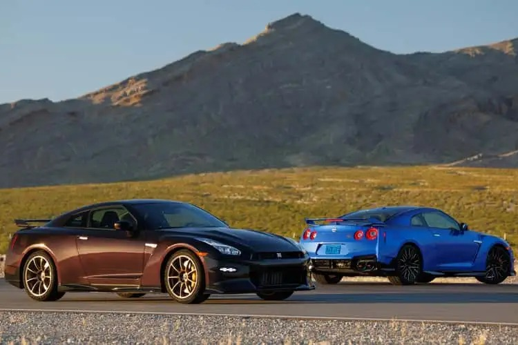 Komisi Pemberantasan Korupsi (KPK), Operasi Tangkap Tangan, pelat nomor palsu, Pelat Palsu, Immanuel Ebenezer, Nissan GT-R R35, Wamenaker, Skyline Edition, Nissan GT-R R35 Barang Bukti OTT Noel Ebenezer Pakai Pelat Nomor Palsu