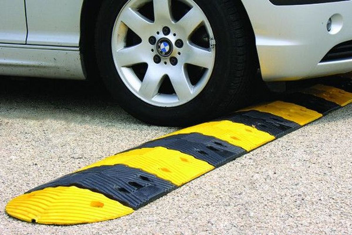 Bikin Polisi Tidur Tidak Boleh Sembarangan, Ini Aturannya