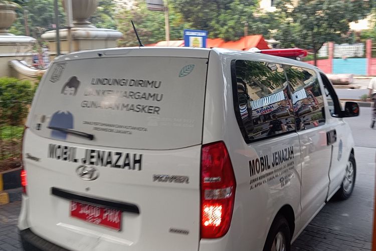 Lalu Lintas, mobil jenazah, Keributan di jalan, Rombongan Pengantar Jenazah Diduga Rusak Chery Putih di Jakarta Utara