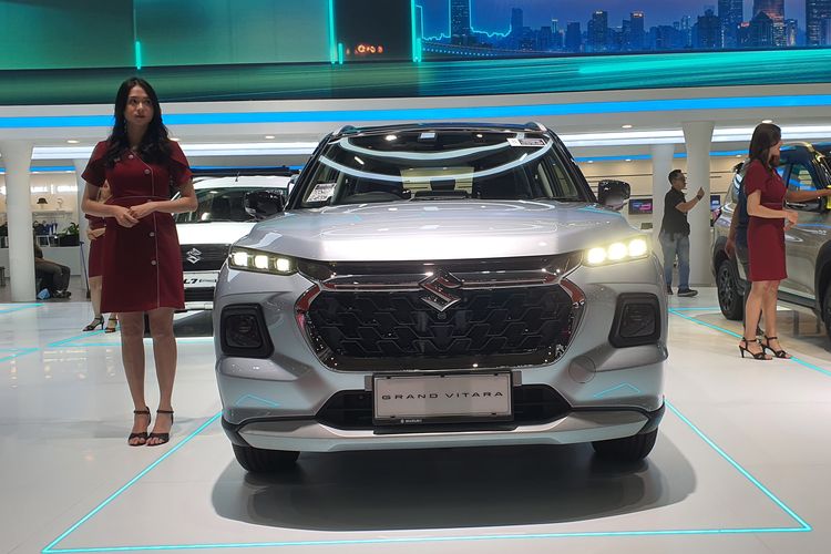 diskon, GIIAS, potongan harga, Gaikindo Indonesia International Auto Show, Grand Vitara, Fronx, Diskon Mobil Suzuki Agustus 2025, Fronx Diskon Rp 10 Juta