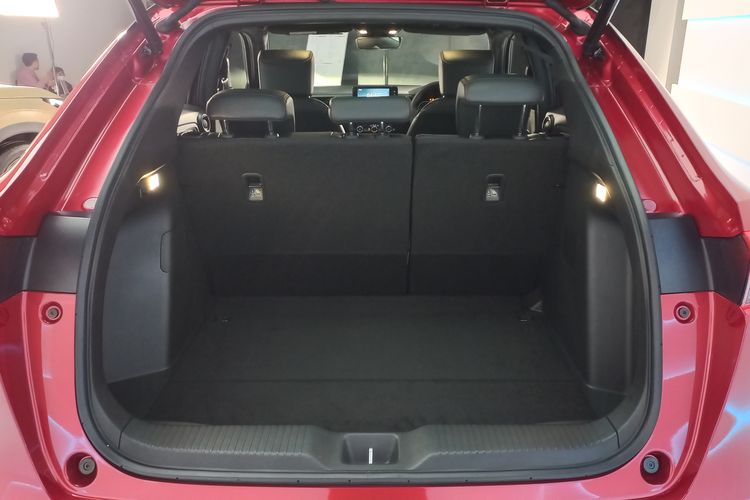 Honda Prospect Motor, HR-V e:HEV, New HR-V Hybrid, mesin non-turbo, Inovasi Terbaru: HR-V e:HEV Hybrid Resmi Diluncurkan